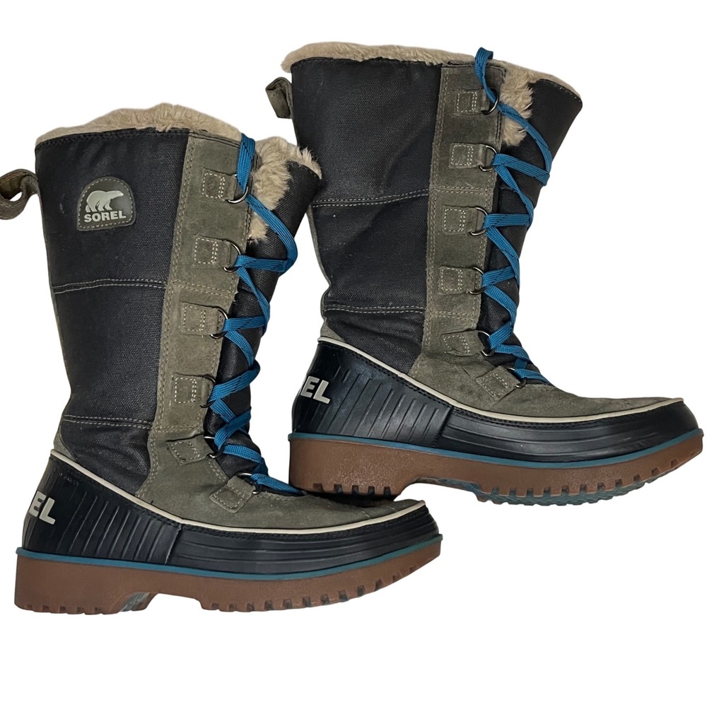 Sorel Women Tivoli High II snow boots‎ blue laces. 7.5 Fur Trim